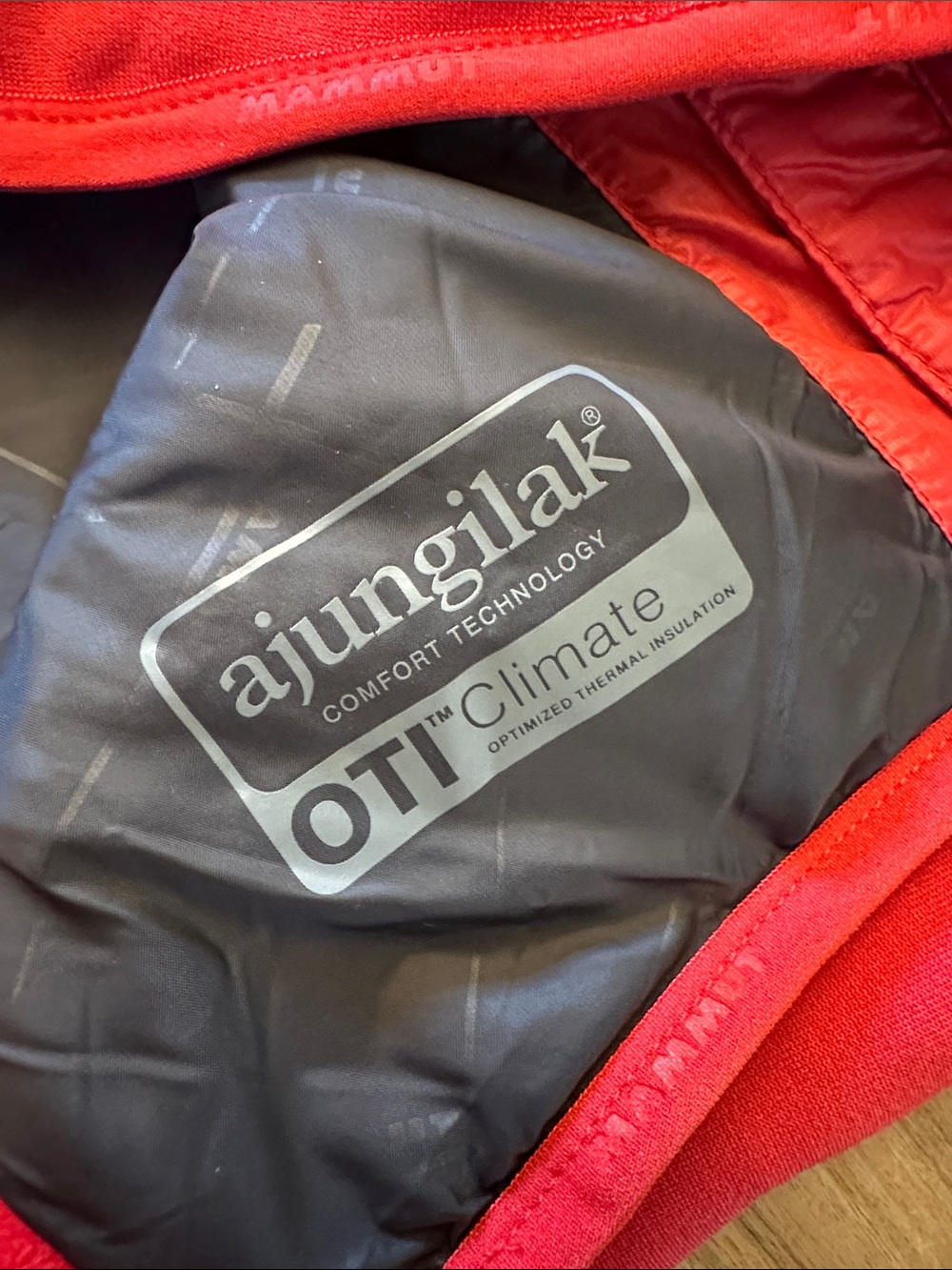 MAMMUT Pertex Quantum Ajungilak tech vest - Picture 5 of 9
